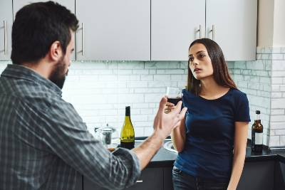 Spouses with different drinking habits are more likely to divorce